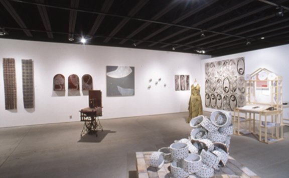 Artspace_BFA_2002_02