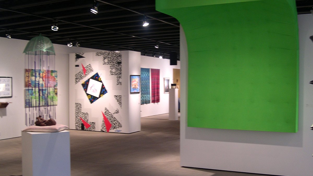 Artspace_BFA_2006_03