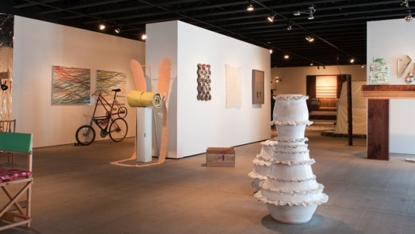 Artspace_BFA_2010_03-1