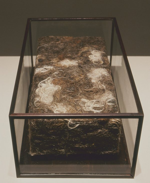 Artspace_WendaGu_2003_09
