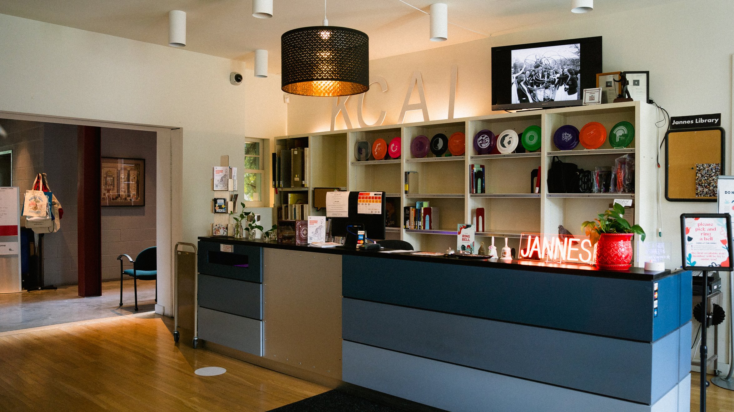 JannesLibrarySummer2025-6-web