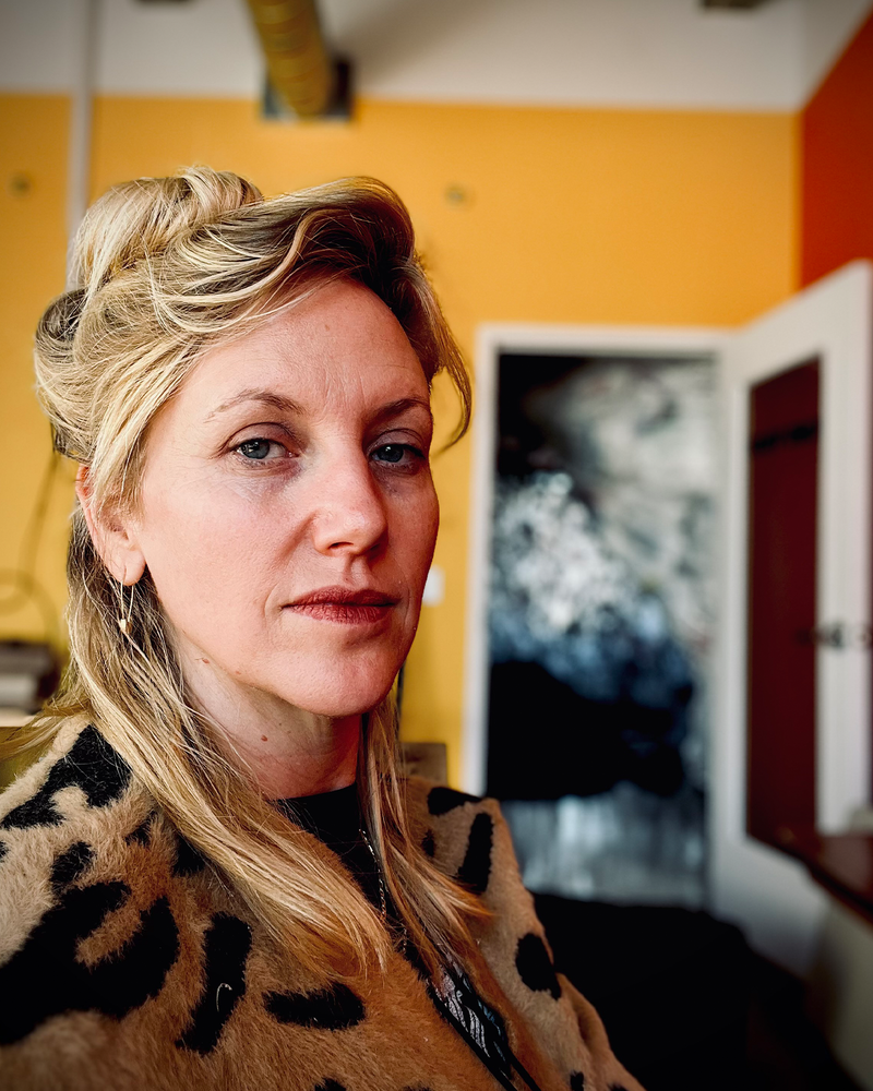 Robin Frohardt headshot